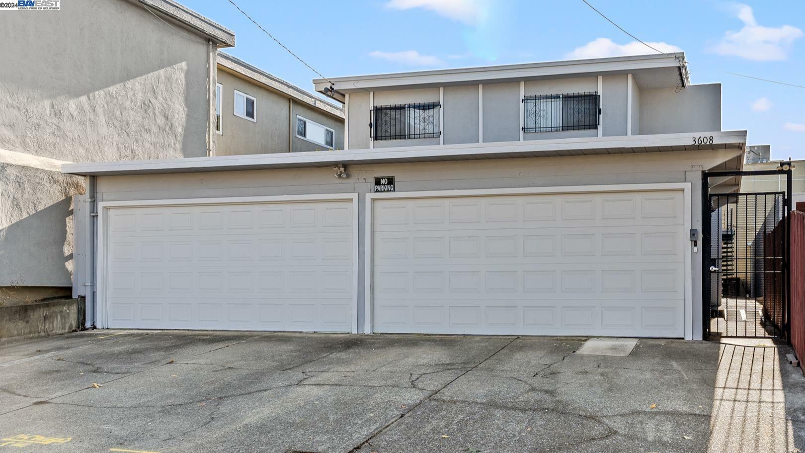 Property Photo:  3608 Midvale Avenue  CA 94602 