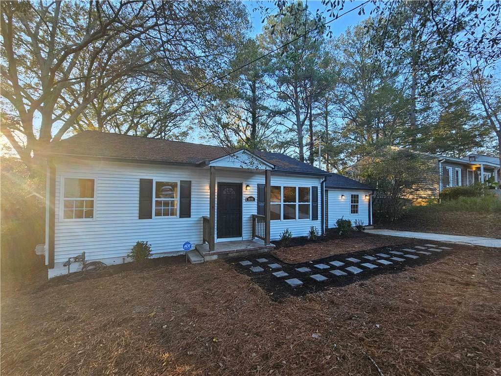 Property Photo:  1093 Oakland Drive  GA 30310 