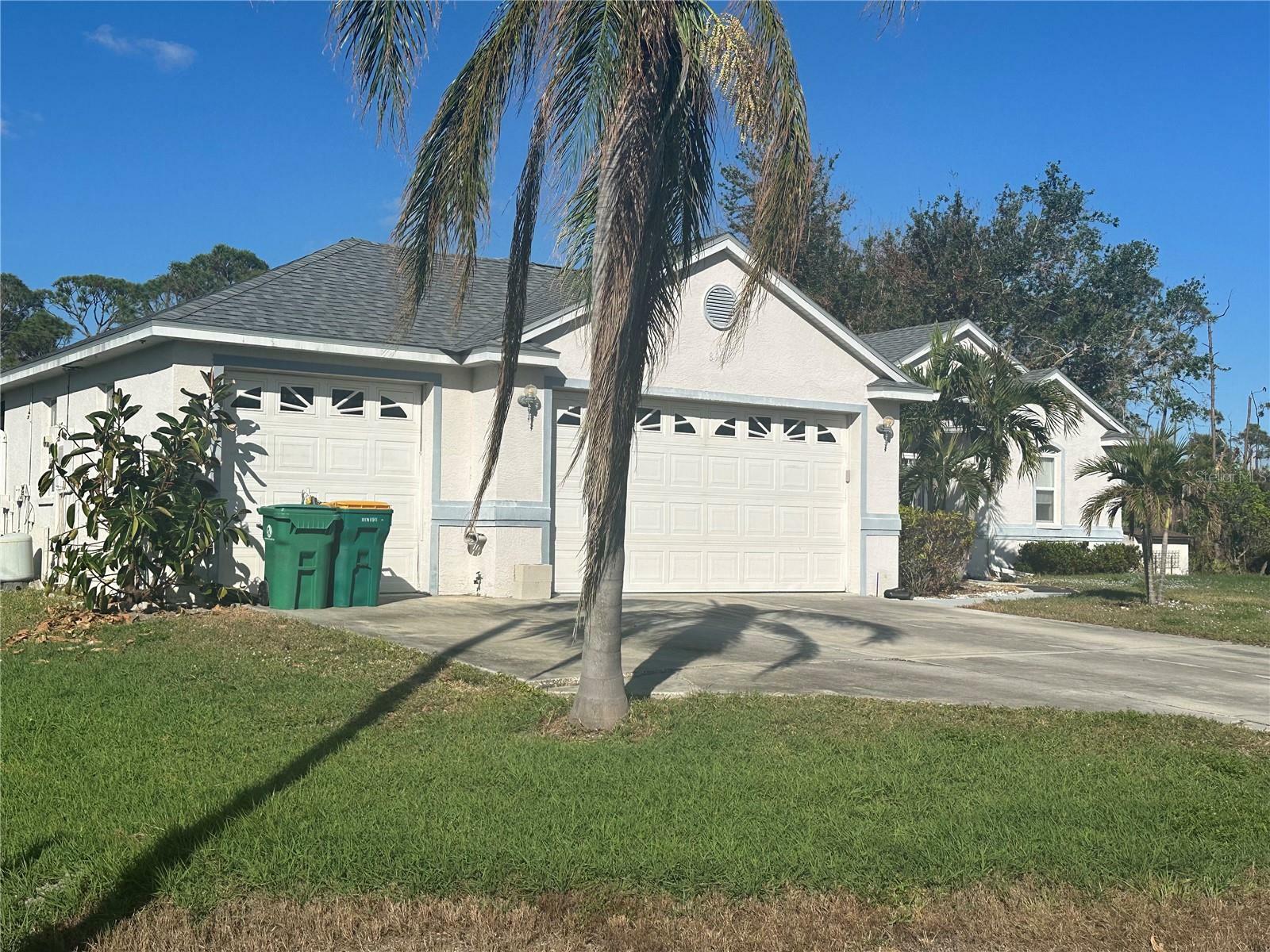 Property Photo:  8920 Bantry Bay Boulevard  FL 34224 