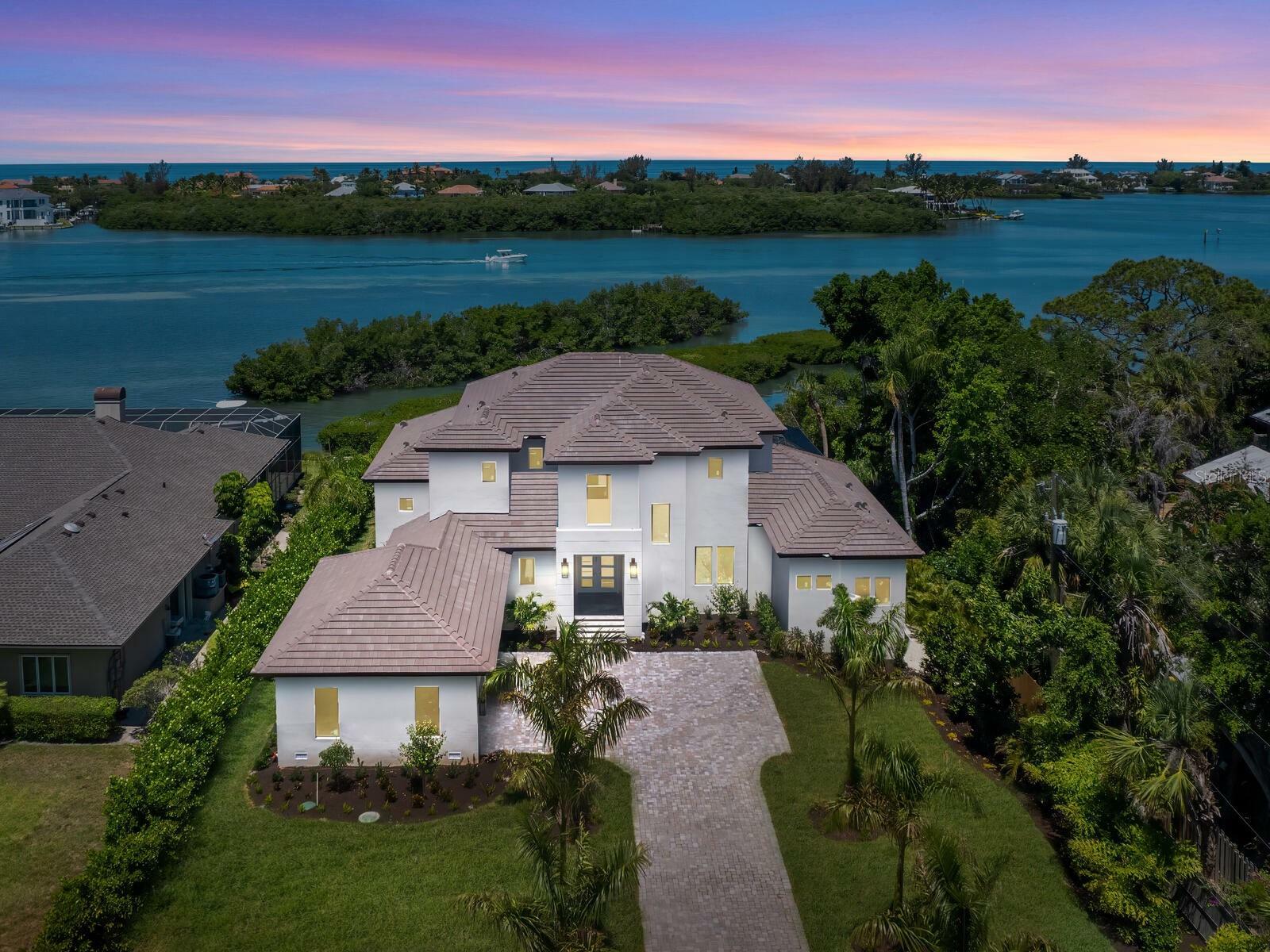 Property Photo:  1109 Bayshore Road  FL 34275 