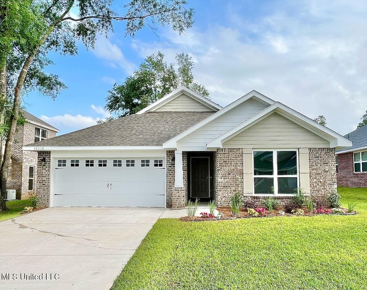 Property Photo:  14038 Oak Arbor Drive  MS 39503 