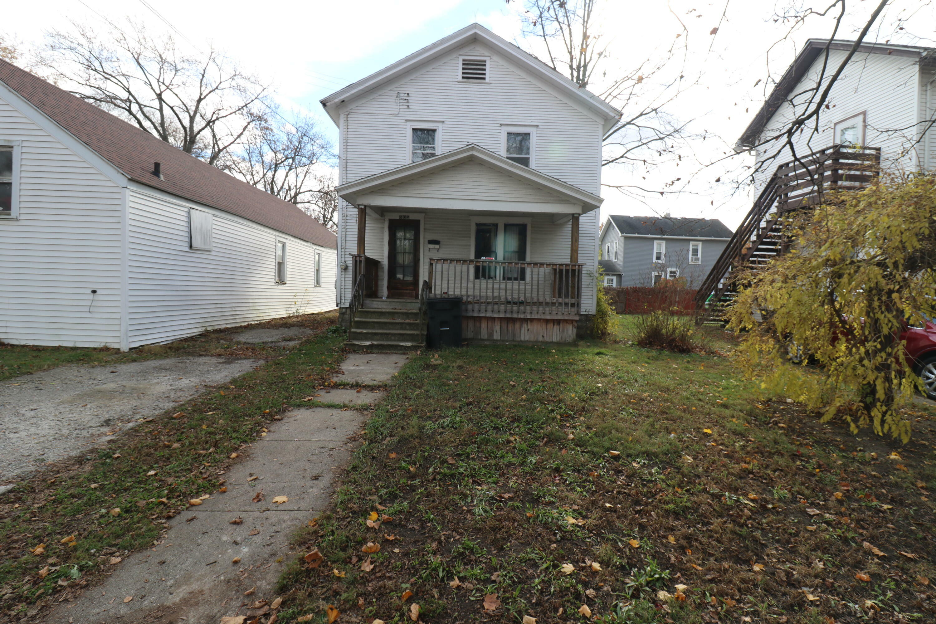 Property Photo:  605 Homewild Avenue  MI 49201 