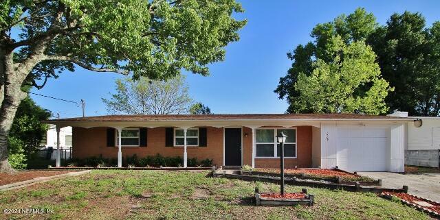 Property Photo:  8005 Jaguar Drive  FL 32244 