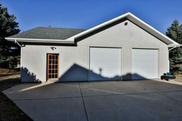 Property Photo:  3019 48th Avenue S  AB T1K 7B3 