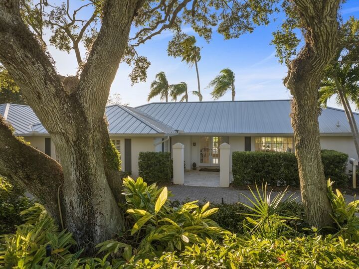 Property Photo: 1951 Club Drive FL 32963