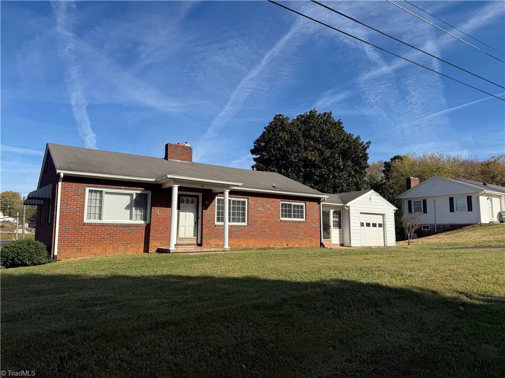 Property Photo:  105 Hill Street  NC 27021 