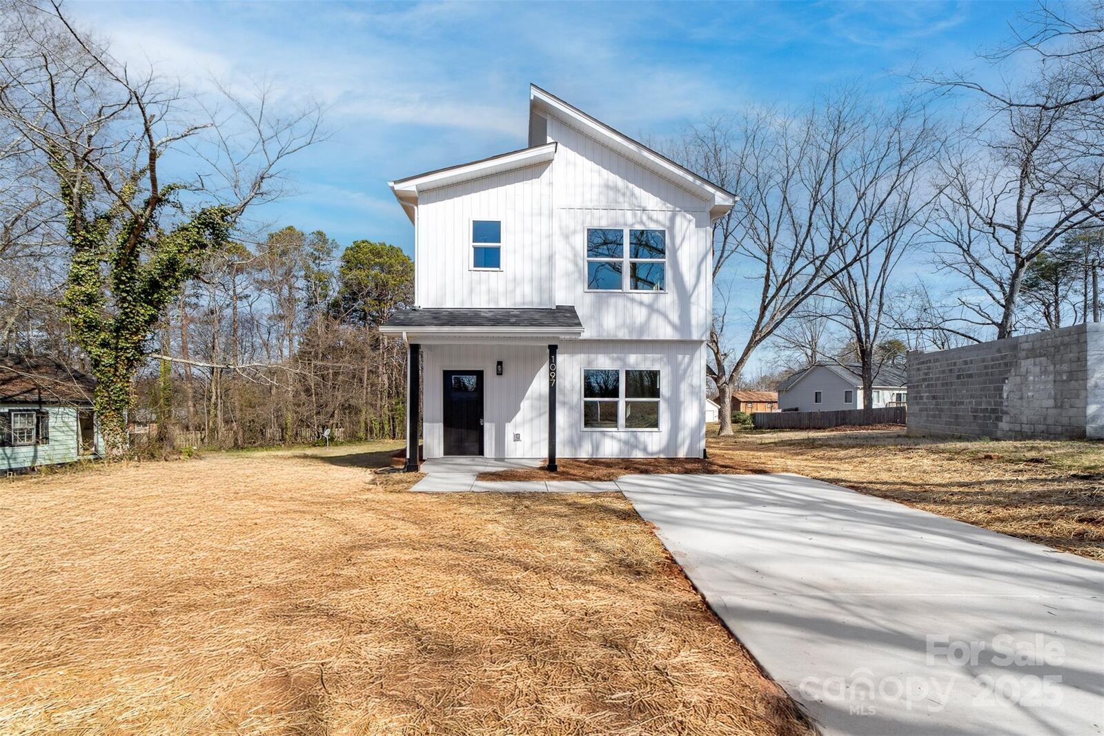 Property Photo:  1097 Georgetown Road  NC 28092 