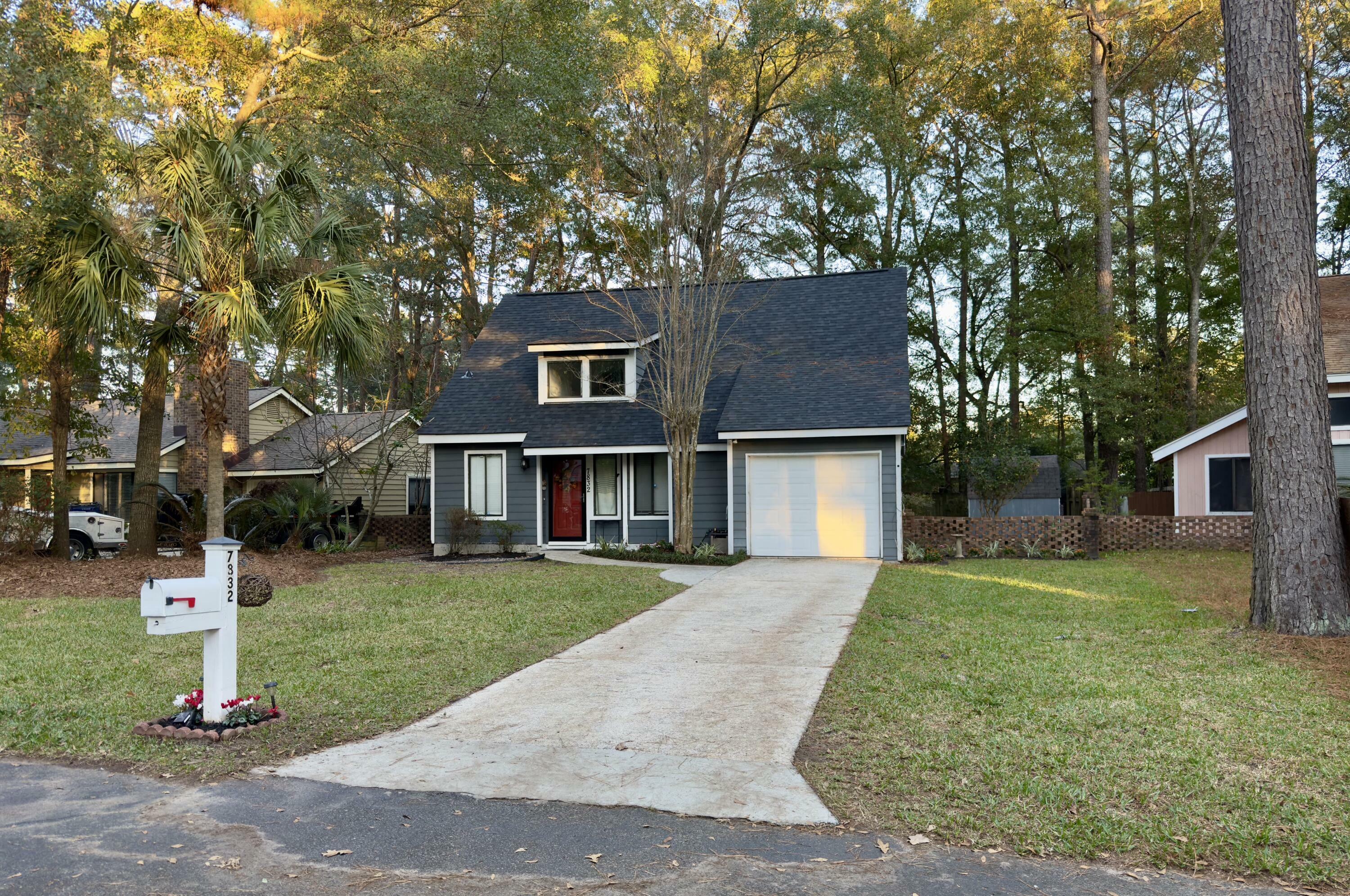 7832 Racquet Road  North Charleston SC 29418 photo