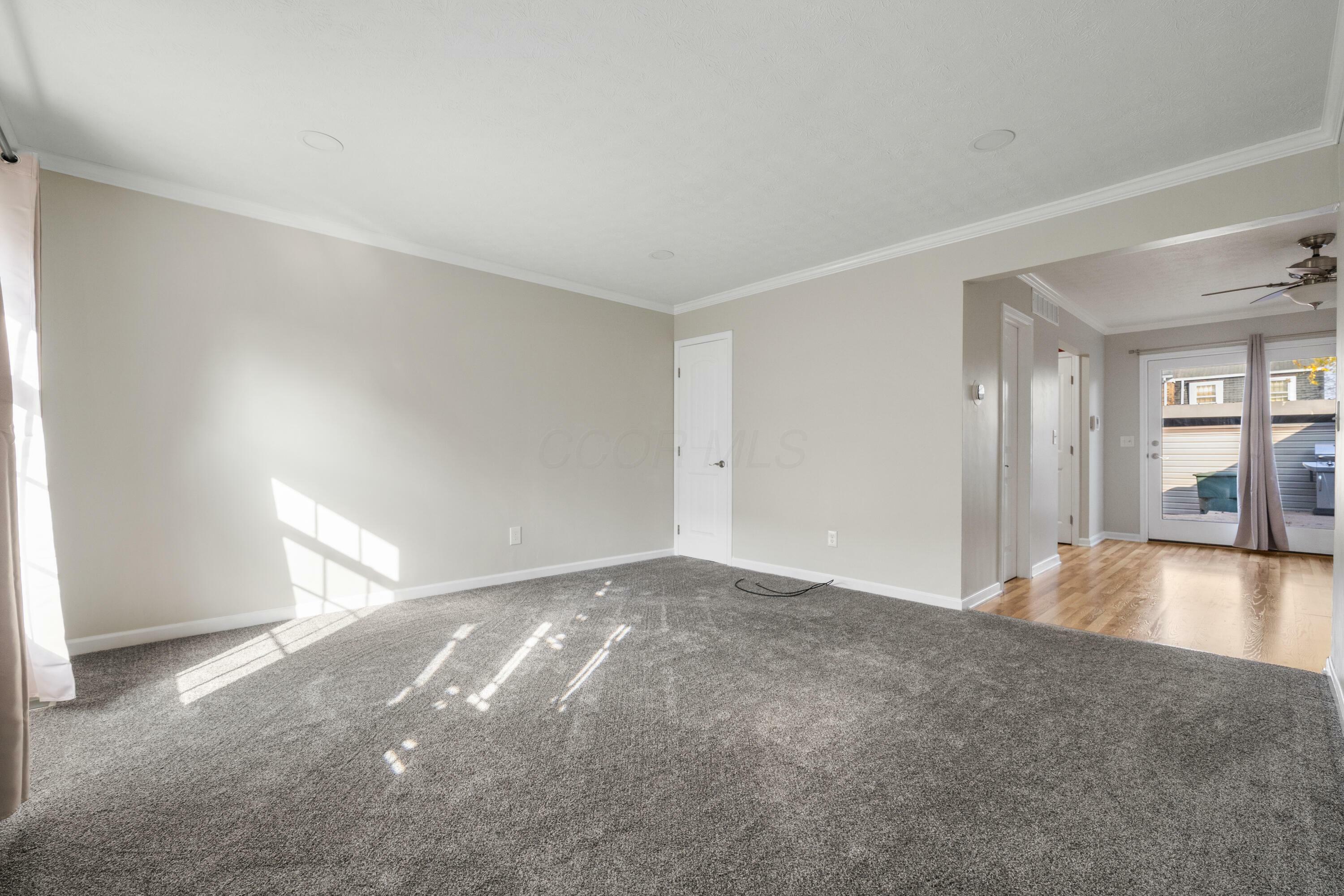 Property Photo:  484 Pamlico Street T1  OH 43228 