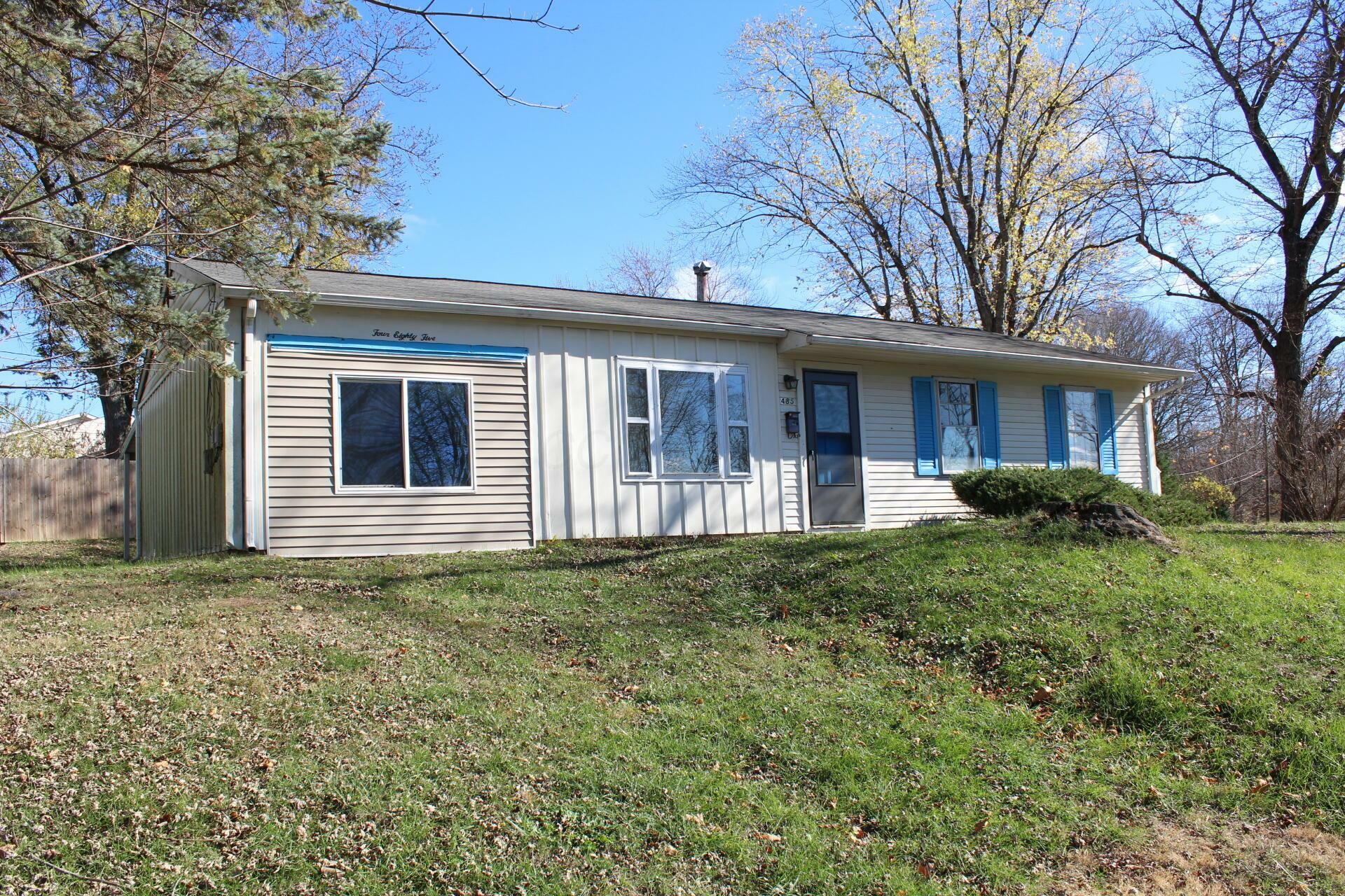 Property Photo:  485 Lakeview Drive  OH 43031 