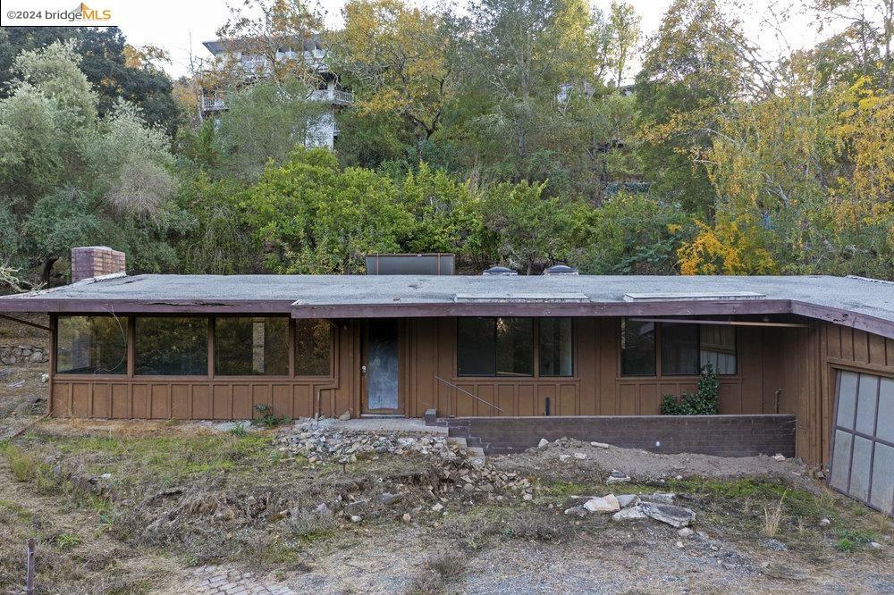 Property Photo:  65 Sleepy Hollow  CA 94563 