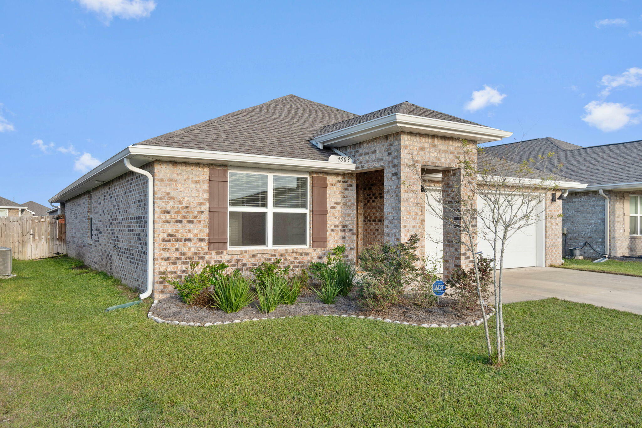 Property Photo:  4603 Reveille Way  FL 32539 