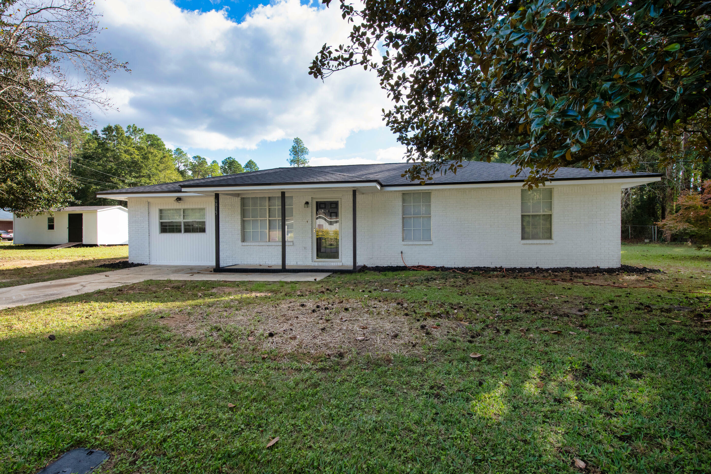 6815 N Trailride  Milton FL 32570 photo