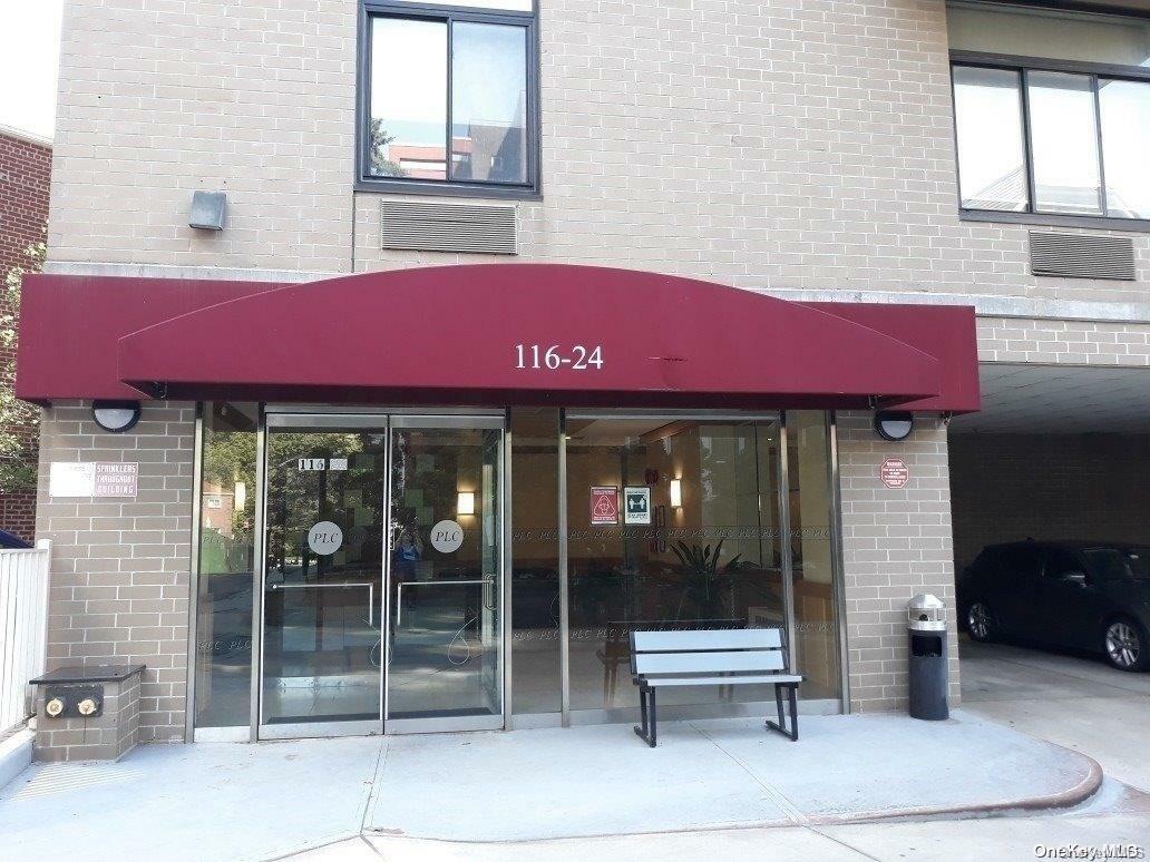 Property Photo:  116-24 Grosvenor Lane 2A  NY 11418 