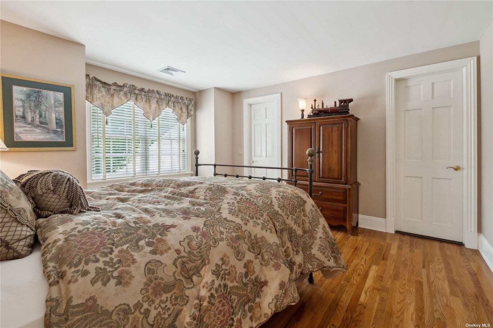 Property Photo: 5 Peacock Lane NY 11545
