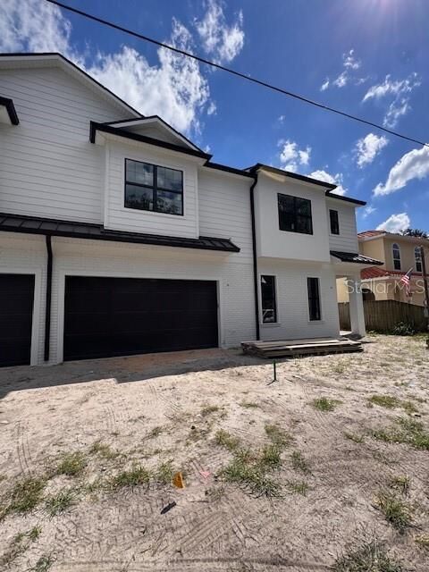 Property Photo: 3012 S Esperanza Avenue FL 33629