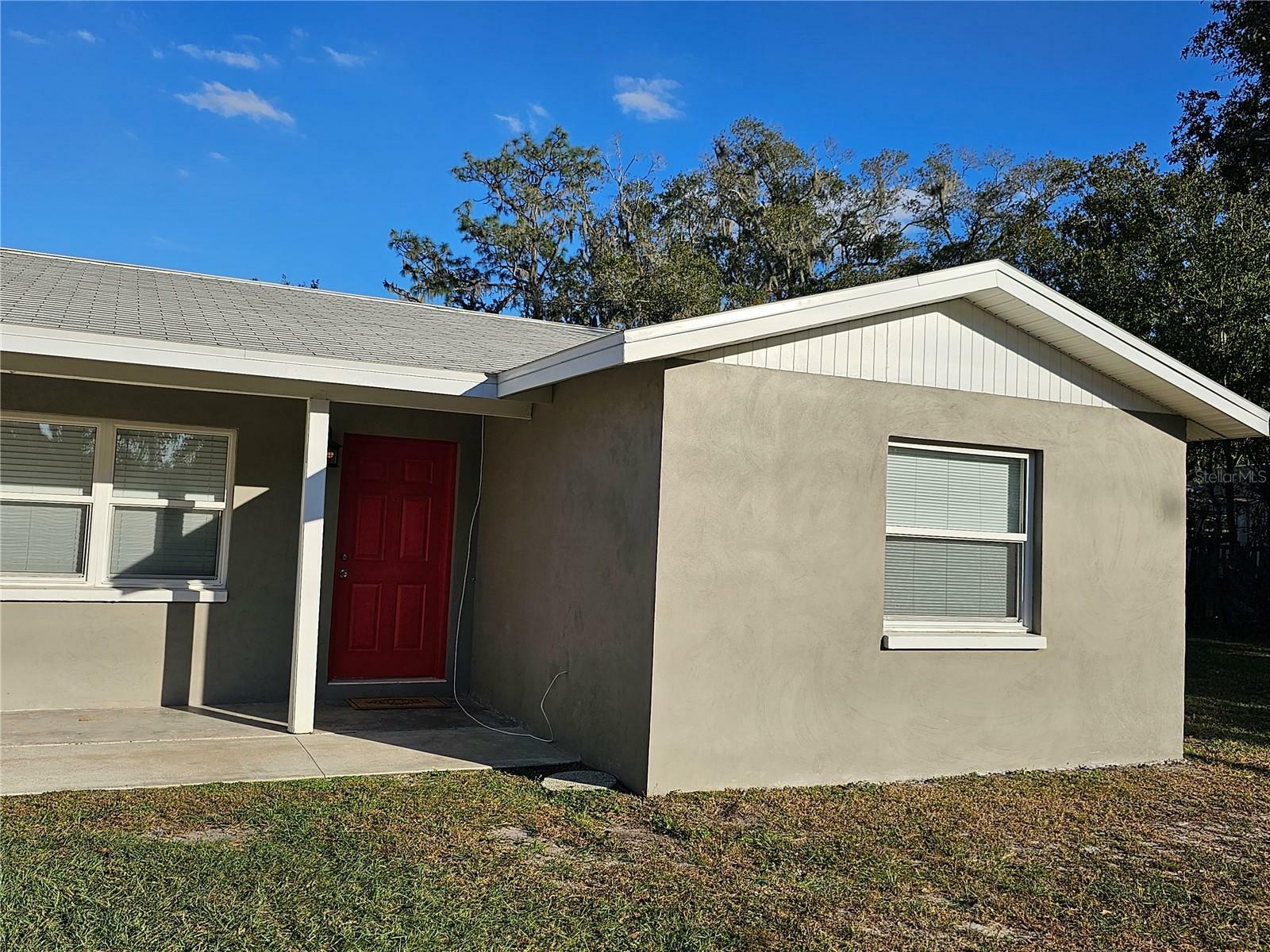 Property Photo:  18927 Boyette Road  FL 33547 