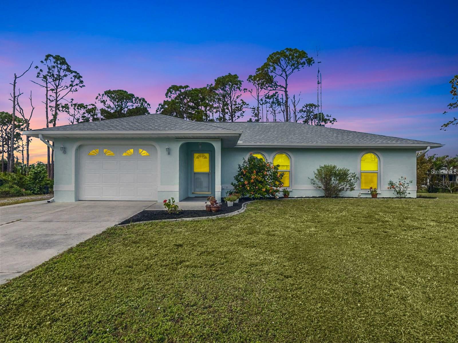 Property Photo: 1063 General Street FL 33953