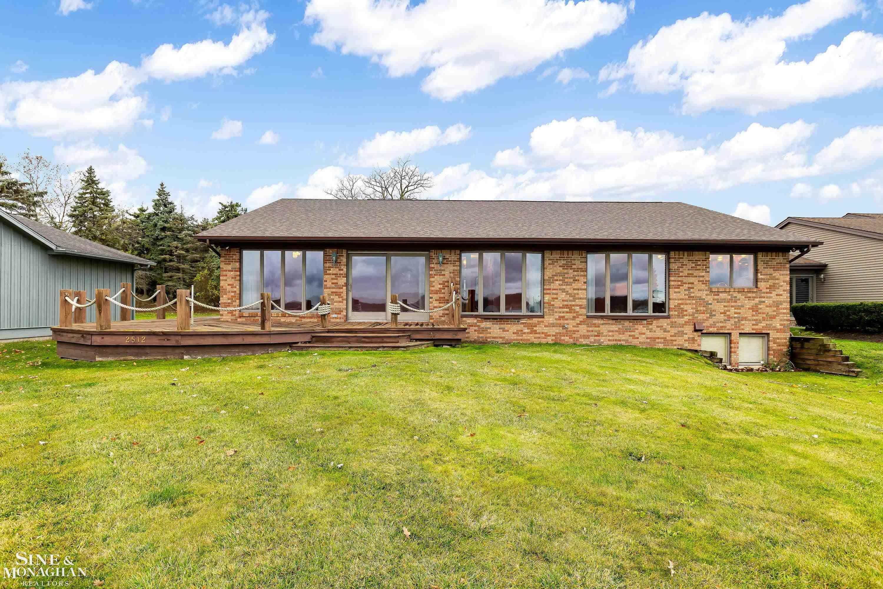 Property Photo:  2512 River Road  MI 48040 