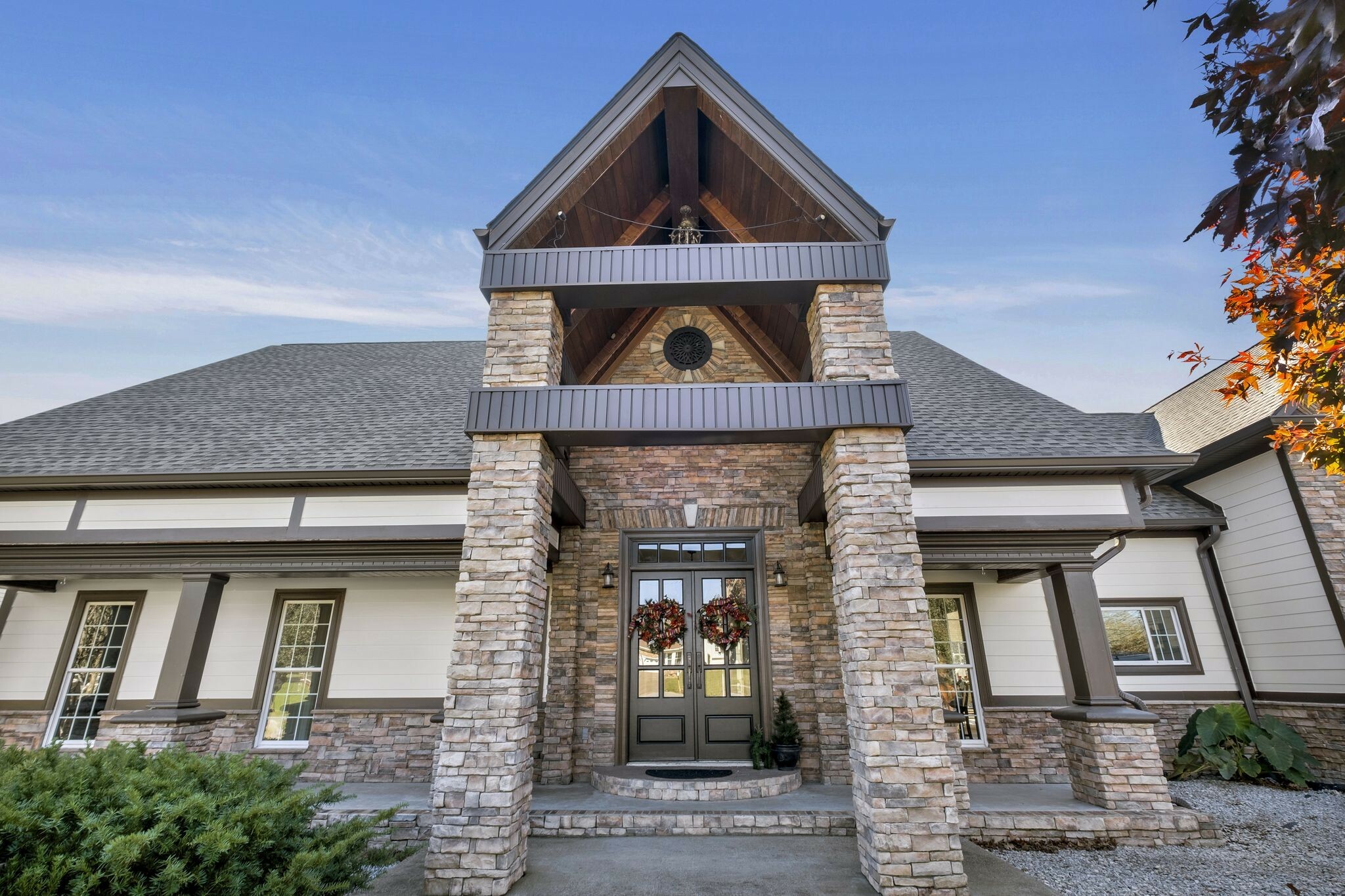 Property Photo:  705 Douglas Dr N  TN 38464 