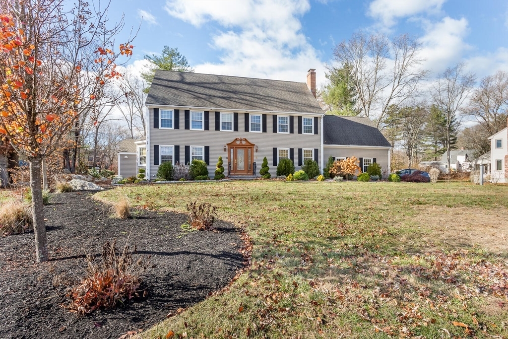 Property Photo:  6 Fox Run Road  MA 02053 