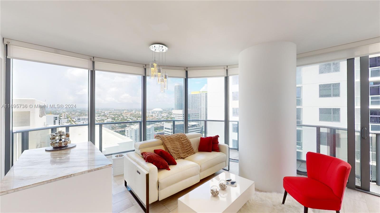 Property Photo: 55 SW 9th St 3108 FL 33130