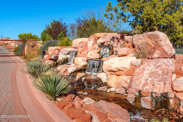 Property Photo:  130 Hilltop Rd  AZ 86336 