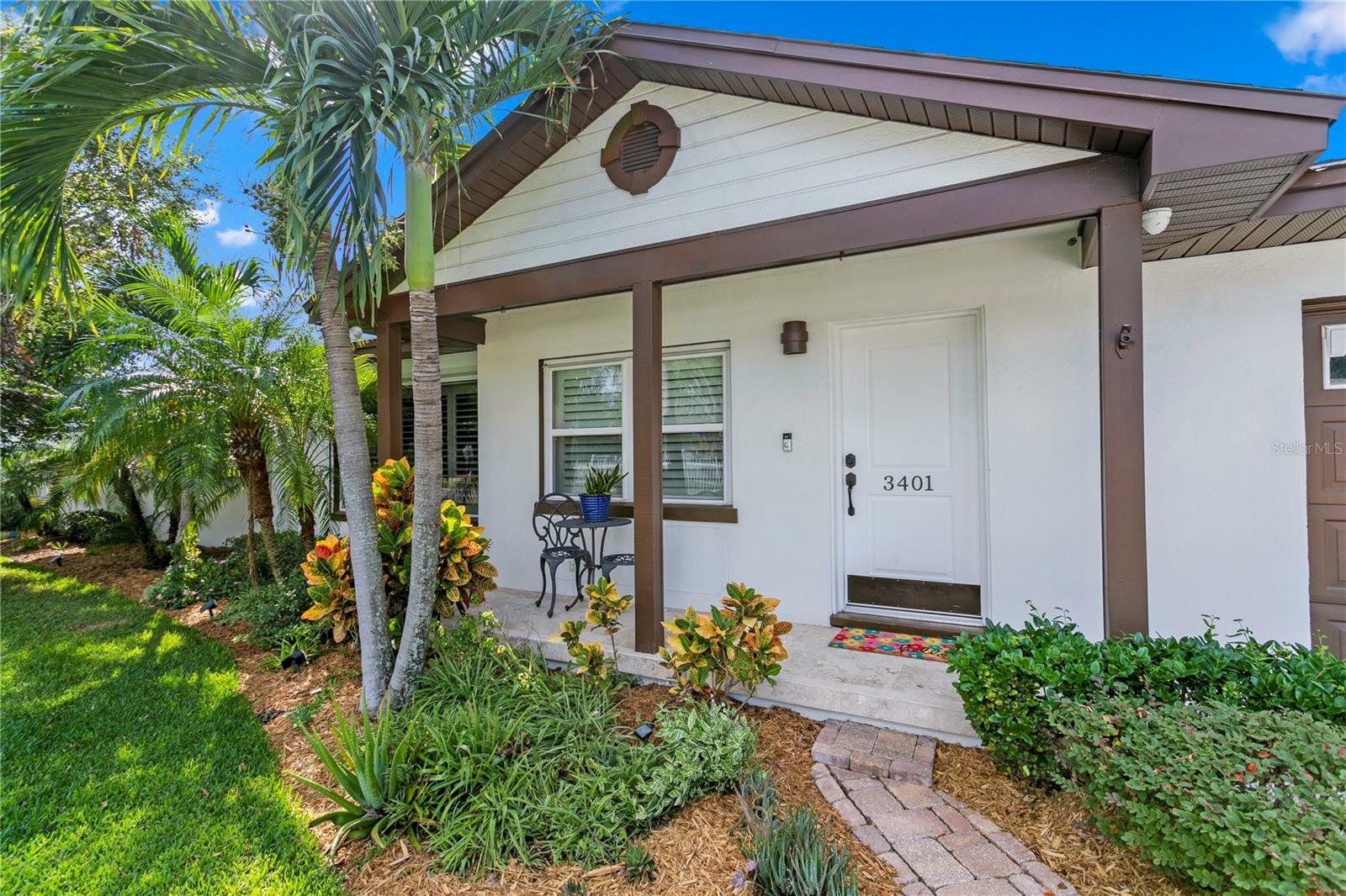 Property Photo:  3401 W North B Street  FL 33609 