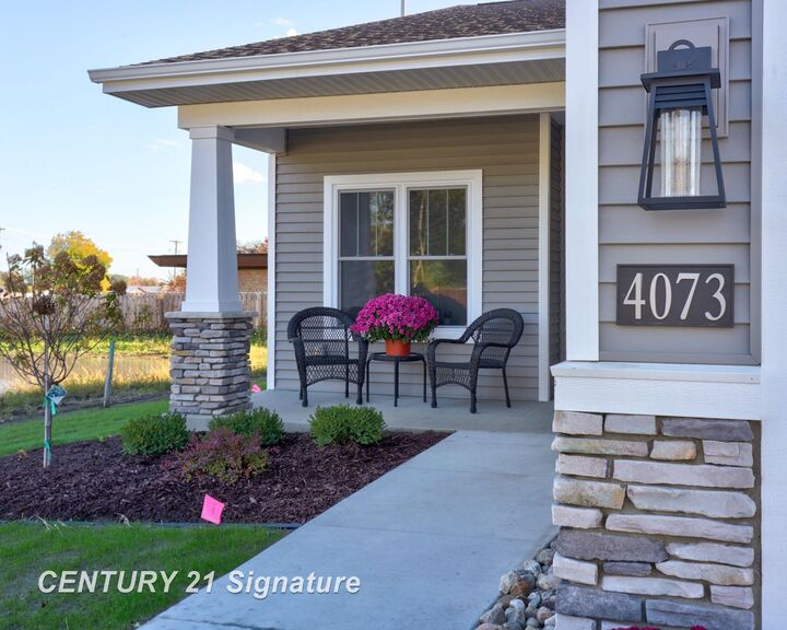 Property Photo:  4073 Woodburn Court 38  MI 48603 