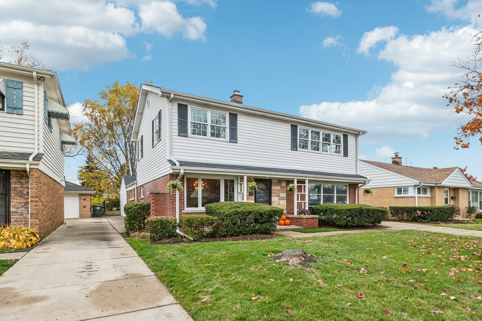 Property Photo:  7952 N Nora Avenue  IL 60714 