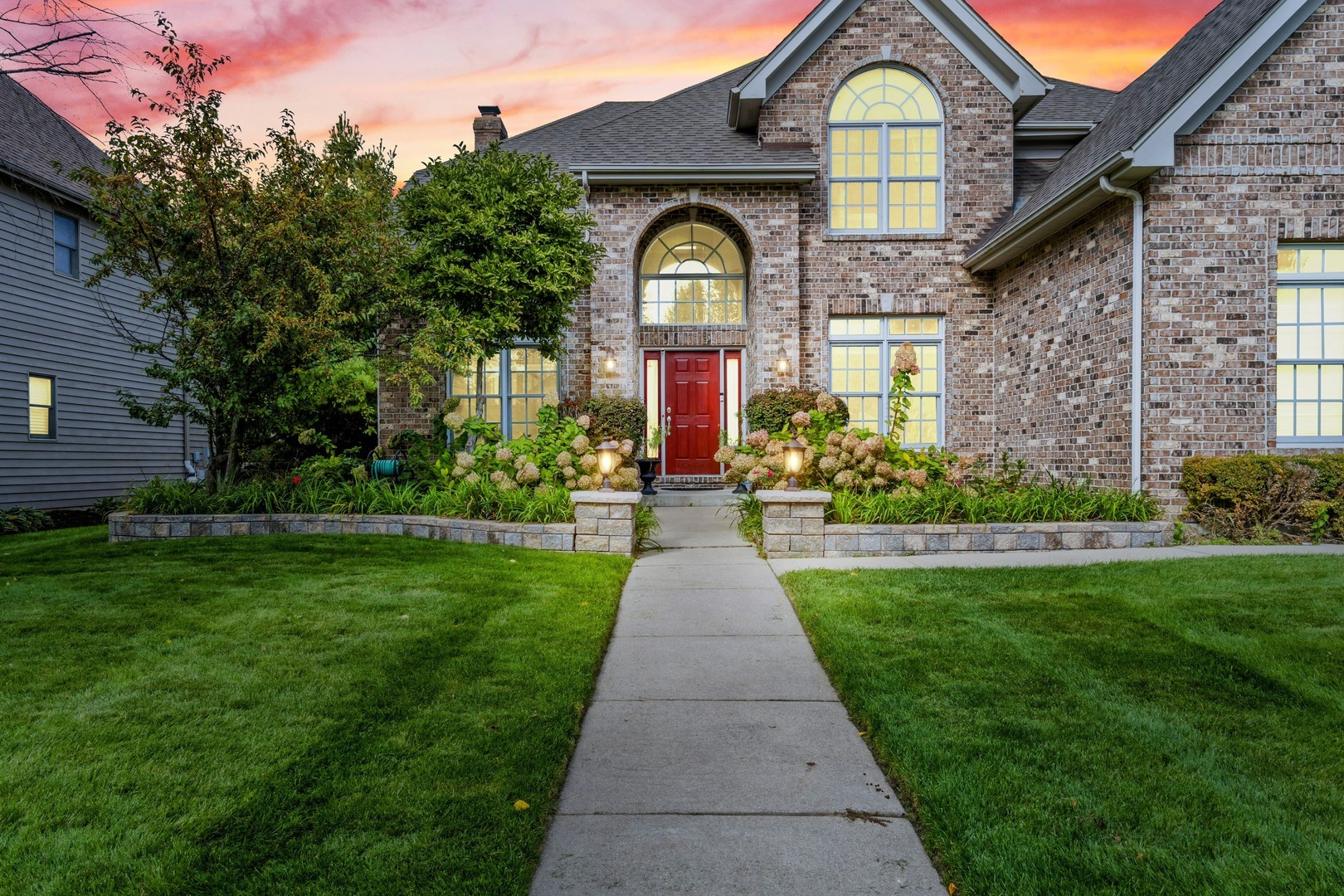 Property Photo: 3815 Junebreeze Lane IL 60564