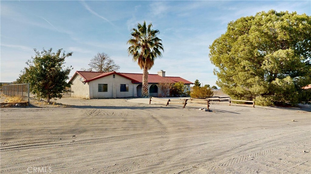 Property Photo: 13960 Valle Vista Road CA 92371