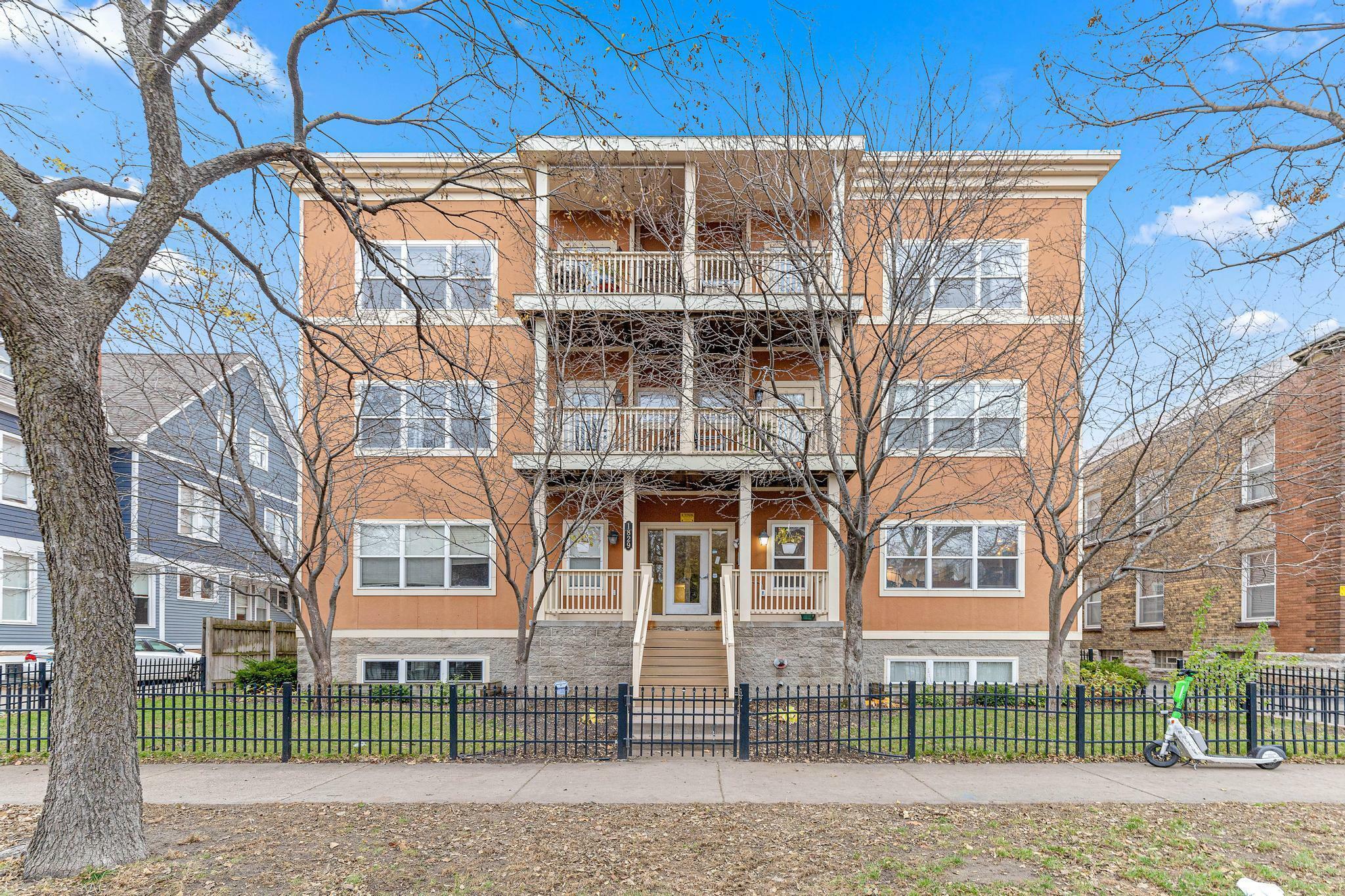 Property Photo: 1829 Park Avenue 1 MN 55404