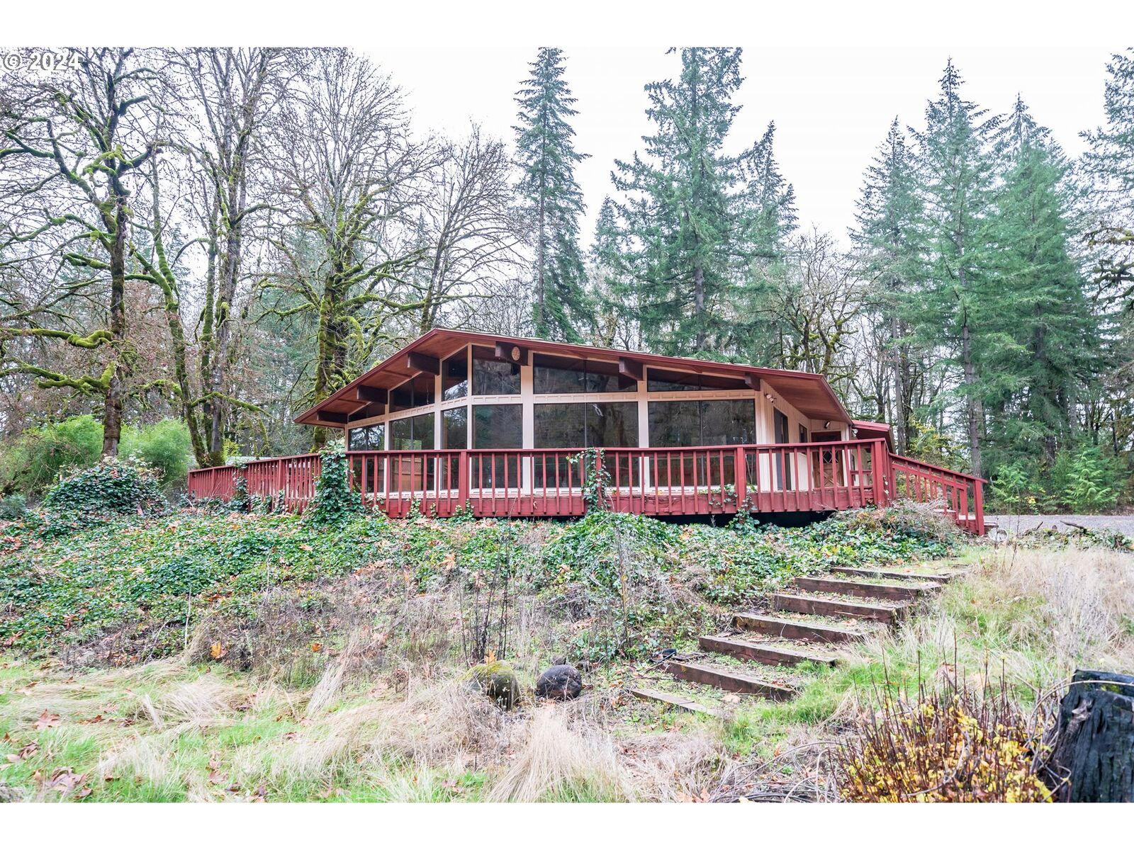 Property Photo:  42121 Moran Ln  OR 97355 