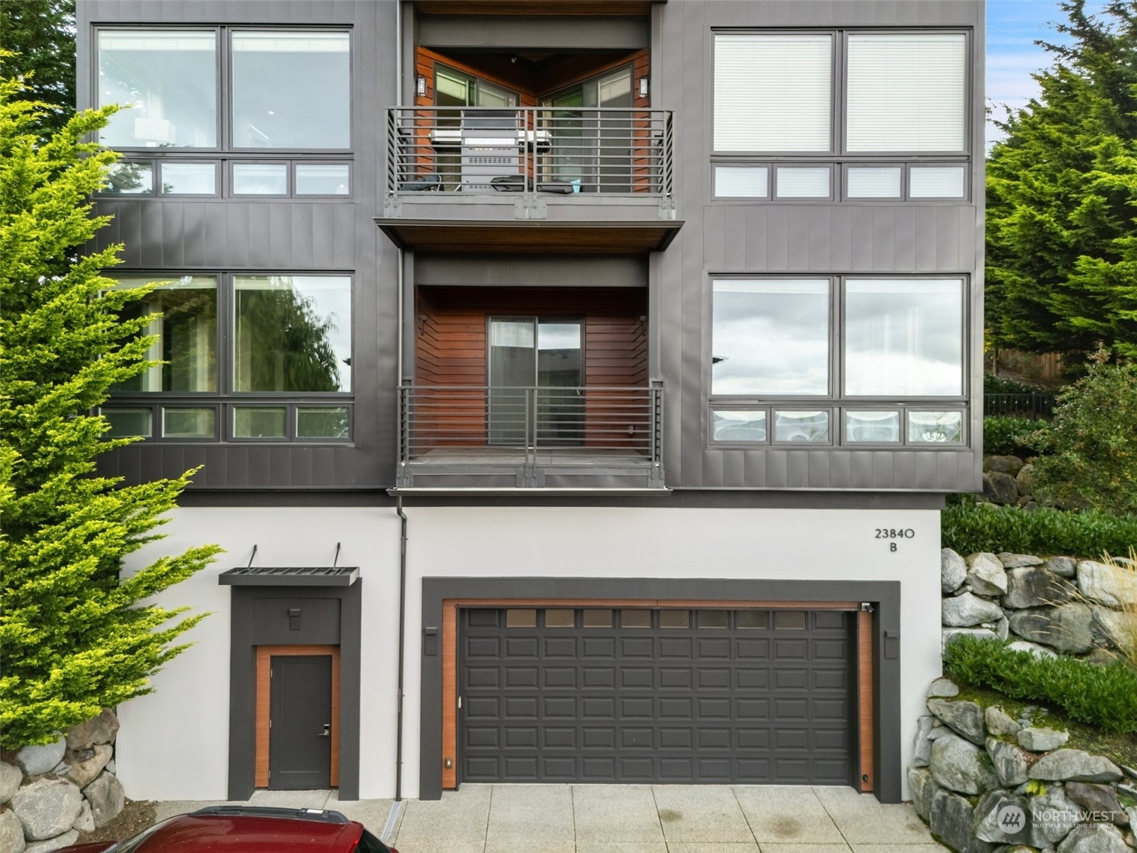 Property Photo:  23840 7 Avenue S B101  WA 98198 