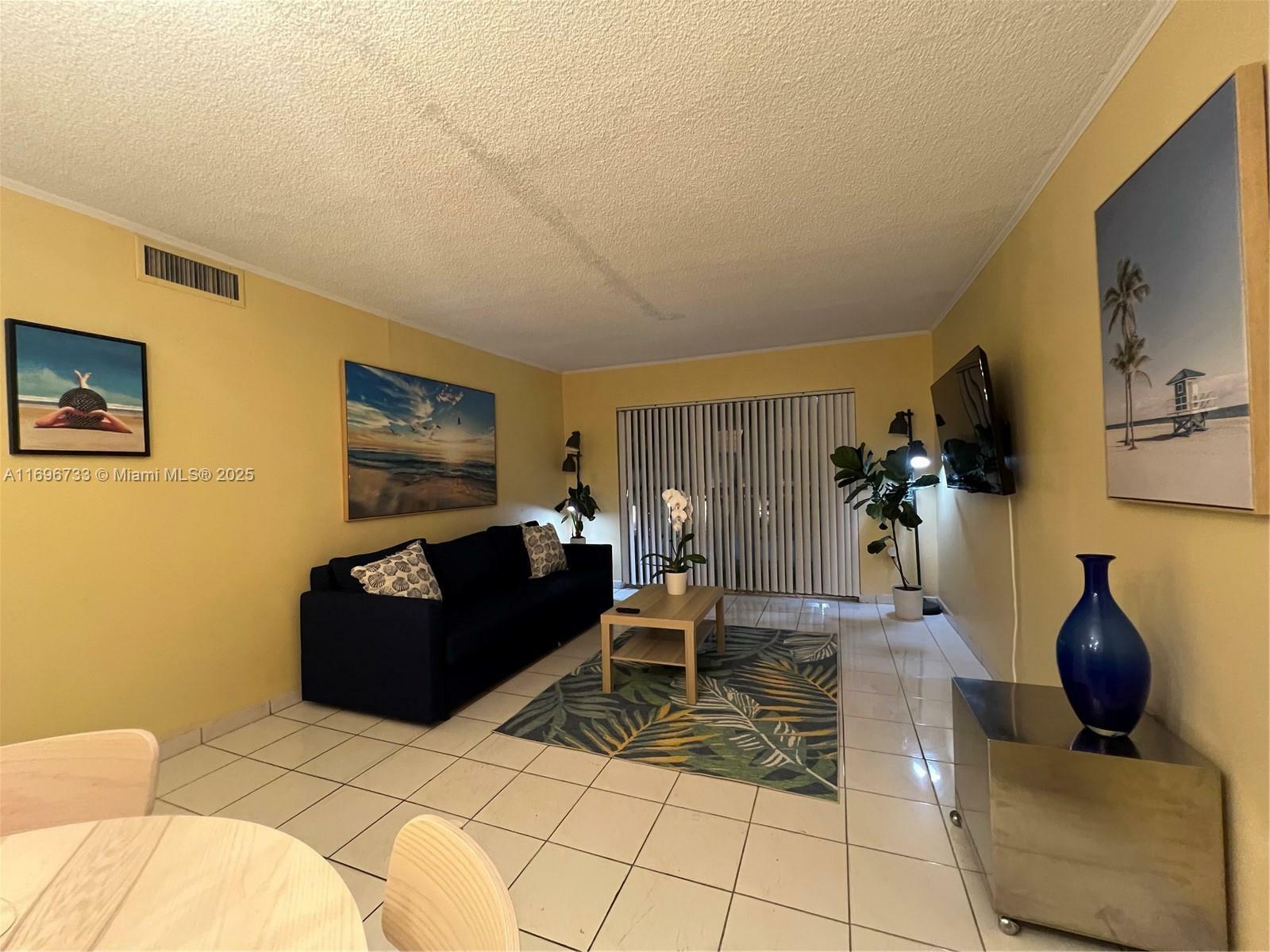 Property Photo:  1357 Collins Ave A2  FL 33139 