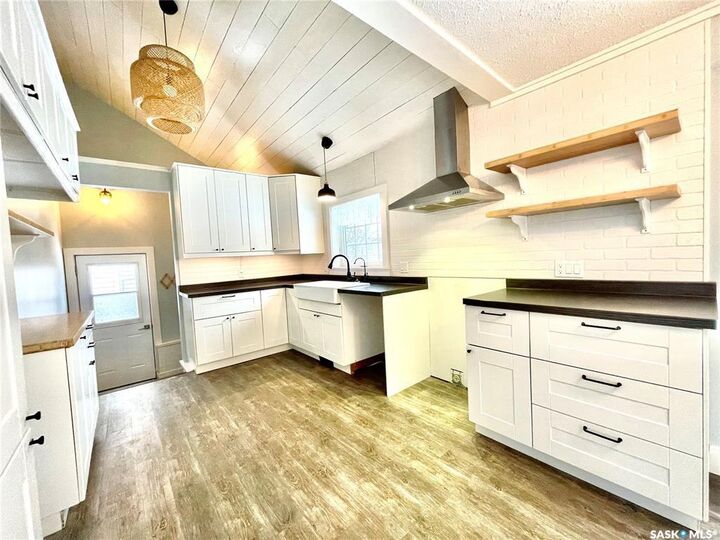 Property Photo:  137 1st Street W  SK S0E 0L0 