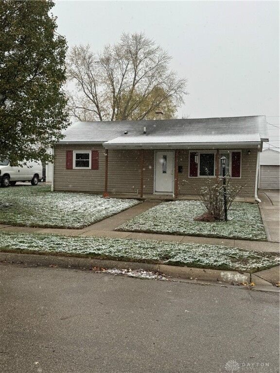 Property Photo:  185 Colebrook Drive  OH 45377 