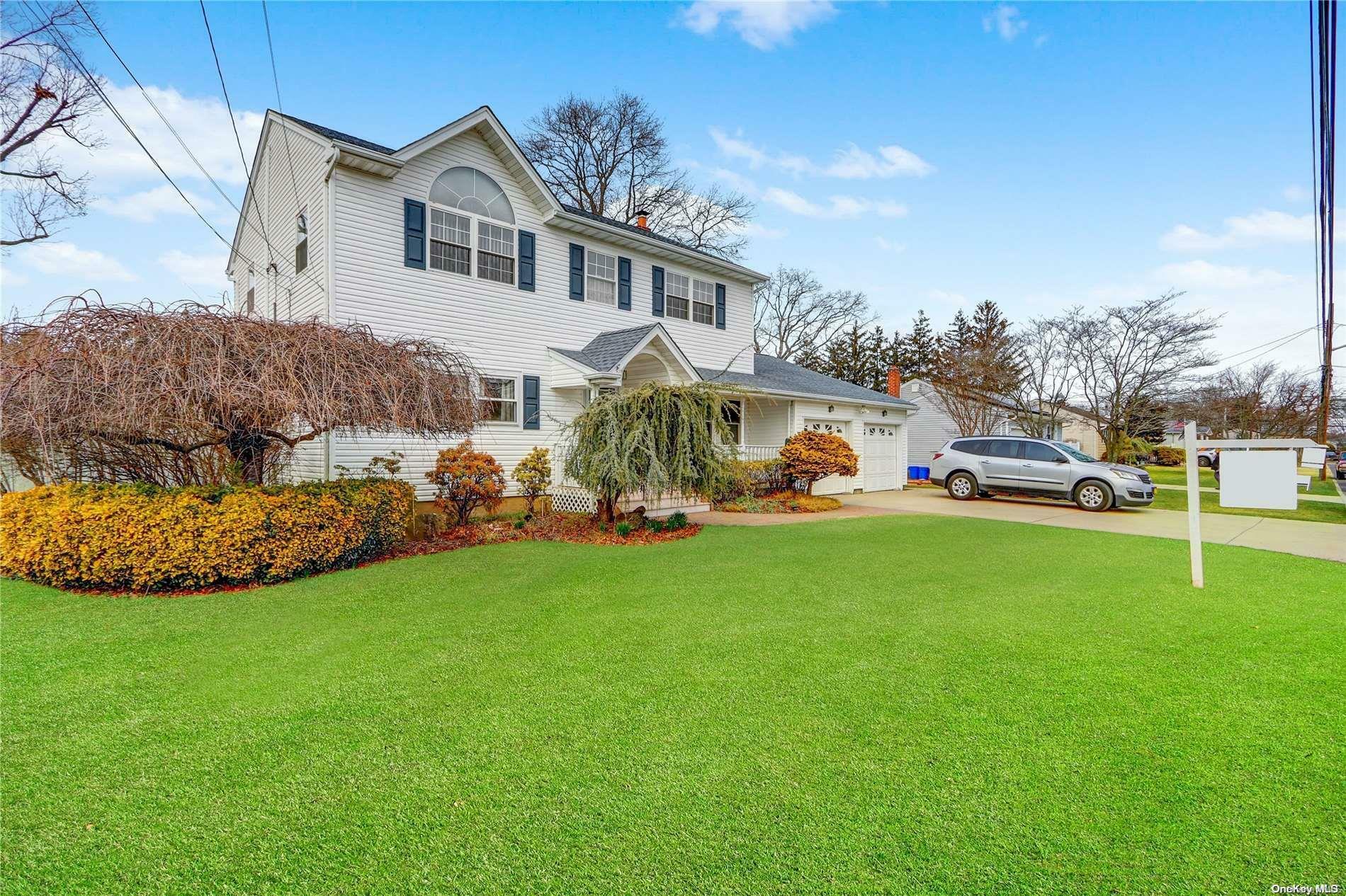 Property Photo:  11 Dollard Drive  NY 11703 