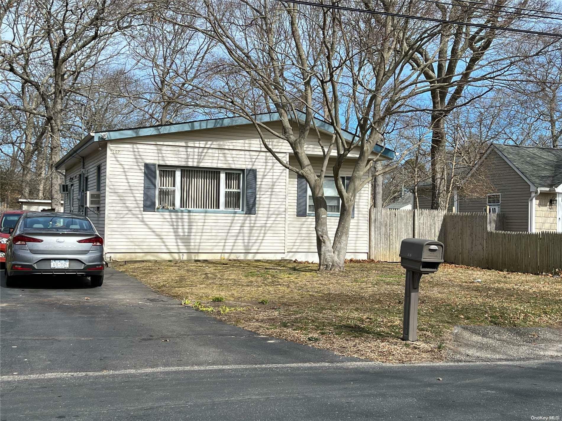 Property Photo:  107 Baybright Drive  NY 11967 