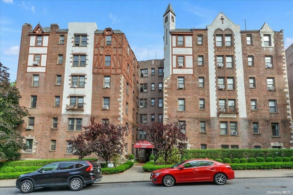 Property Photo:  312 Main Street 2A  NY 10601 