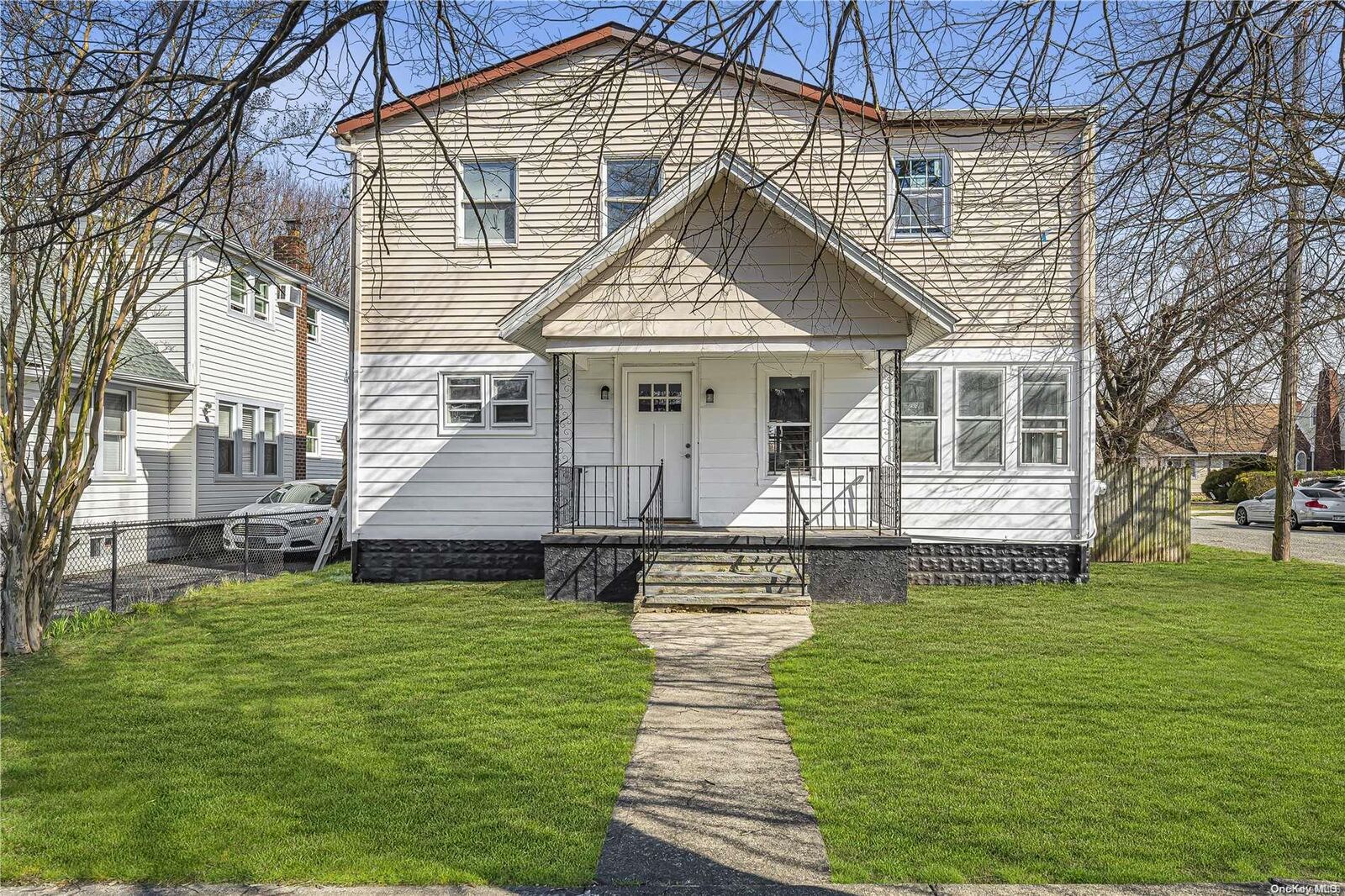 Property Photo:  471 Baldwin Avenue  NY 11510 
