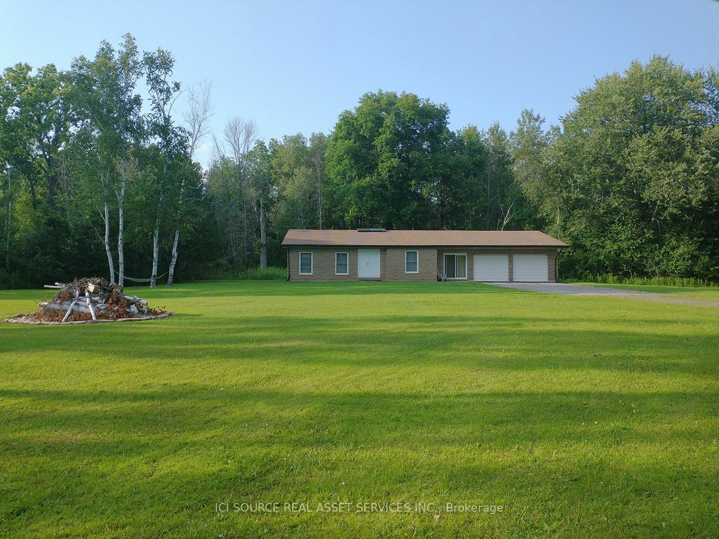 Property Photo:  278 Whites Rd  ON K8V 5P5 