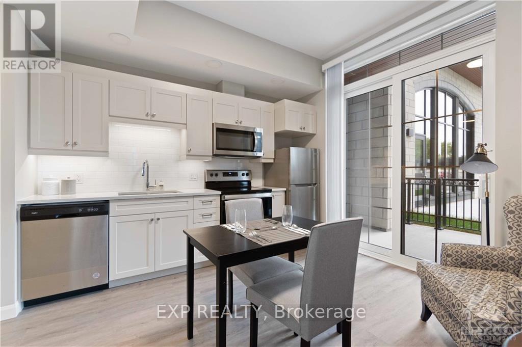 Property Photo: 100 Pinehill Road 310 ON K0G 1J0