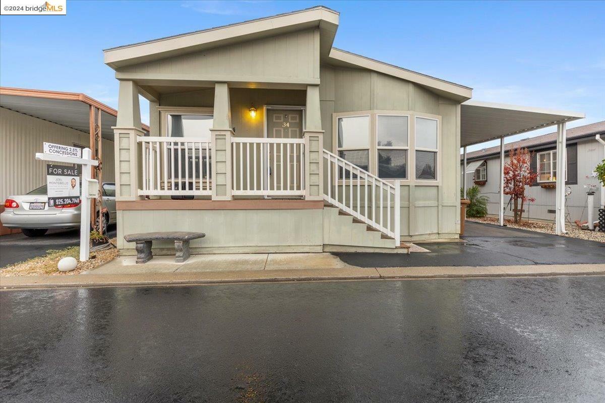 Property Photo: 3660 Walnut Blvd 34 CA 94513