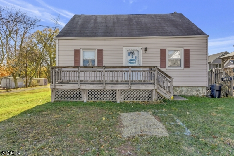 Property Photo:  171 Edgewood Ter  NJ 08880 