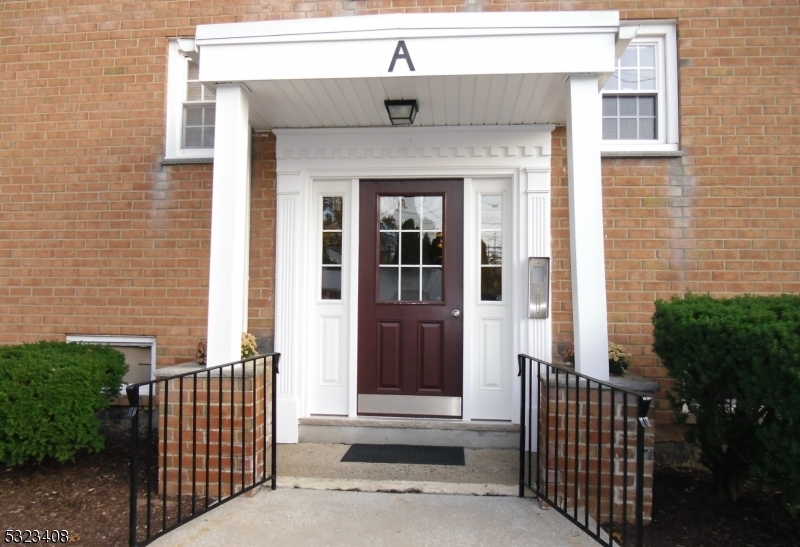 Property Photo:  565 Grove St A8  NJ 07013 