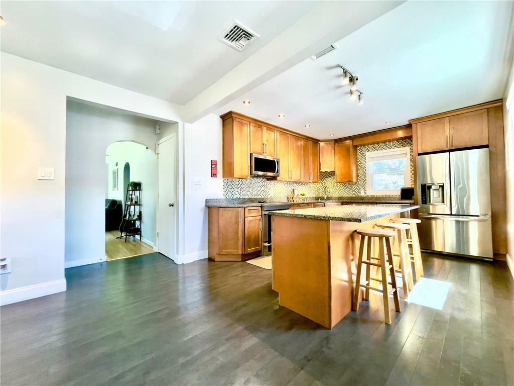 Property Photo:  2905 Stephens Street  PA 18045 