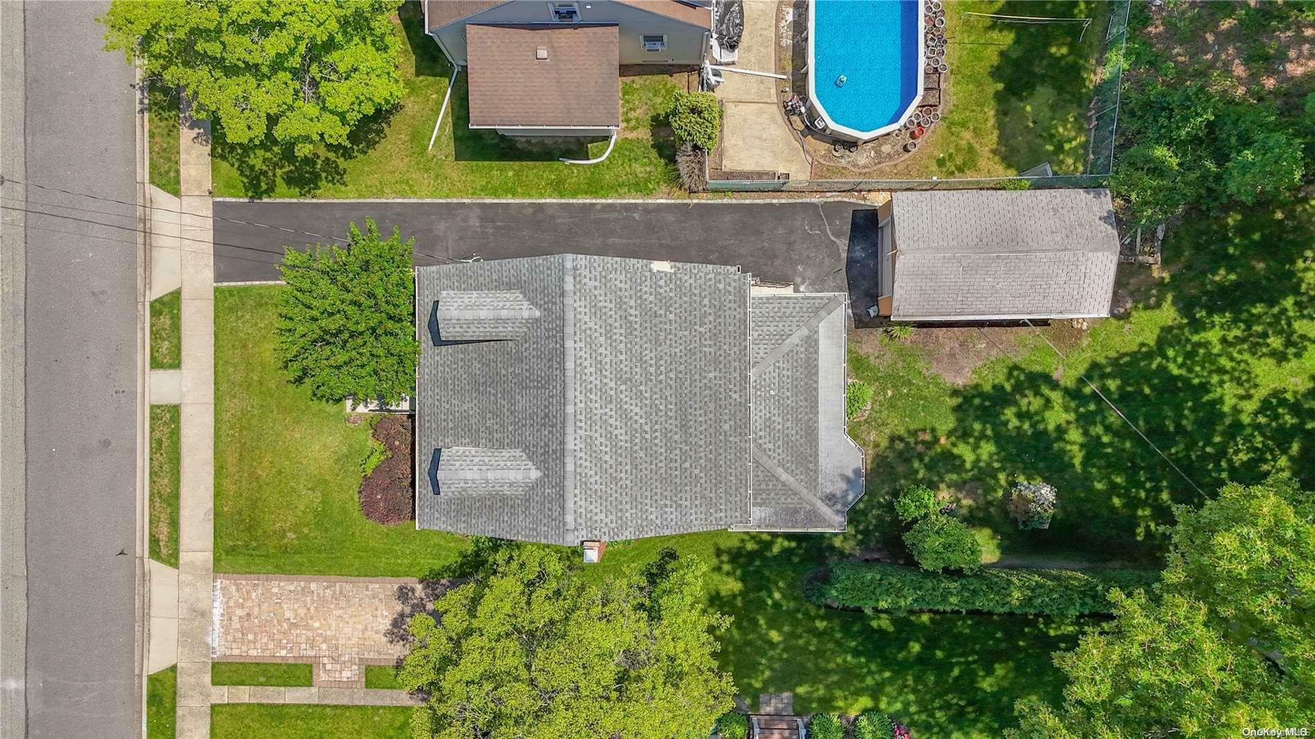 Property Photo: 324 W Jamaica Avenue NY 11580