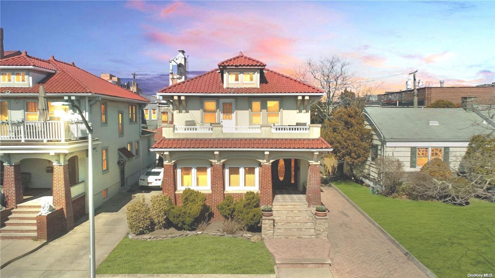 Property Photo:  61 W Walnut Street  NY 11561 
